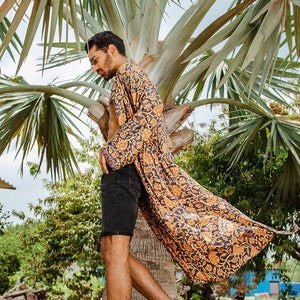 Kimonos bohèmes en soie pour hommes, maison d'homme, artiste de plage, roi de l'été, plage jungle tropicale, bohème tropicale, anthracite, moutarde noire, feuille de rouille image 2