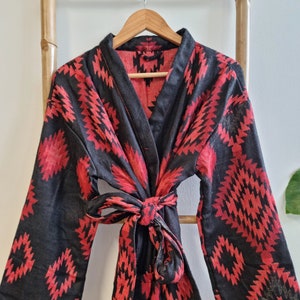 Kimono/veste unisex in misto lana di yak floreale / Stampa azteca con diamanti geometrici neri e rossi urbani regale