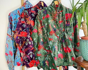 Lyxig sammet Boho Quirky Blommig Axelaxelryckning Ytterlager Middagschic Elegant Kappa Kavaj Knytband Bolero Japansk Stil Smaragdgrön Rosa Fåglar