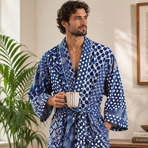 Heren katoenen blokprint huiskamerjas kimono - indigo wit blauw patchwork geometrische tuin