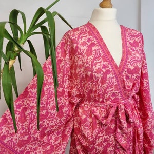 New Silky Sari Boho Short Knee Kimono Regal House Robe Lounge Digital Print Flowy Gown | Regal Happy Pink | Floral Duster Beach Coverup