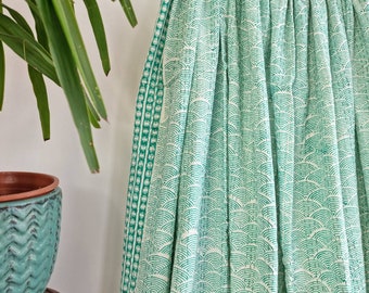 Kantha Stitch Pure Cotton Reversible Bed/Sofa Throw King Size Handmade Floral Indian Dohar Elegant Spring Pastel Green White Oriental Fan