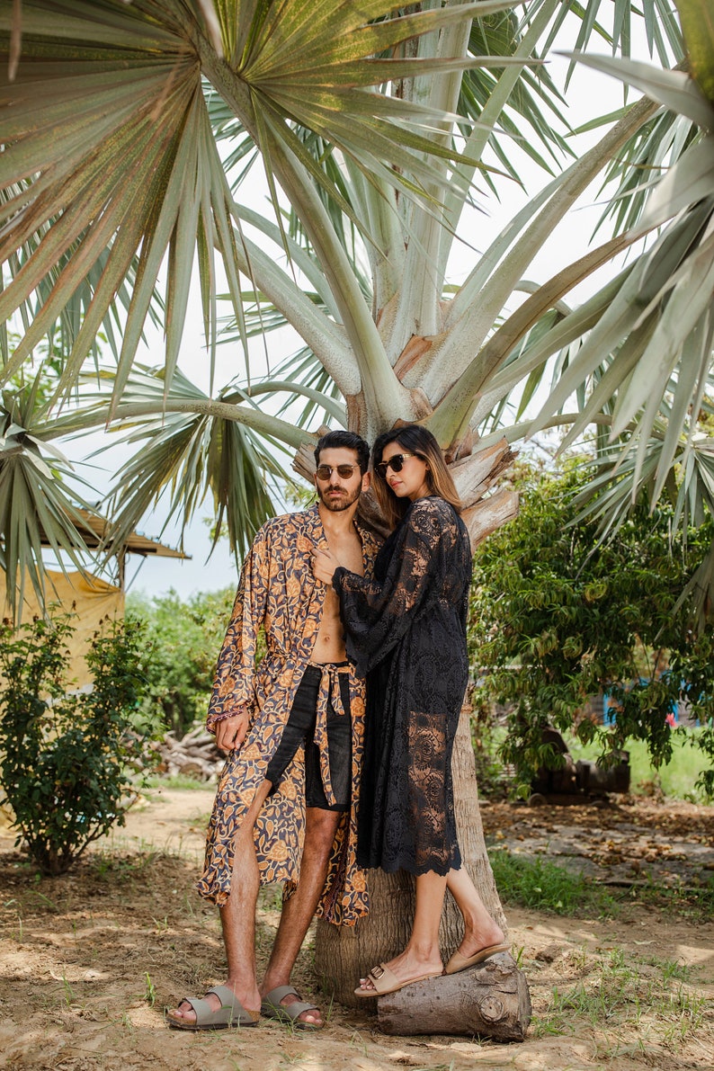 Kimonos bohèmes en soie pour hommes, maison d'homme, artiste de plage, roi de l'été, plage jungle tropicale, bohème tropicale, anthracite, moutarde noire, feuille de rouille image 7