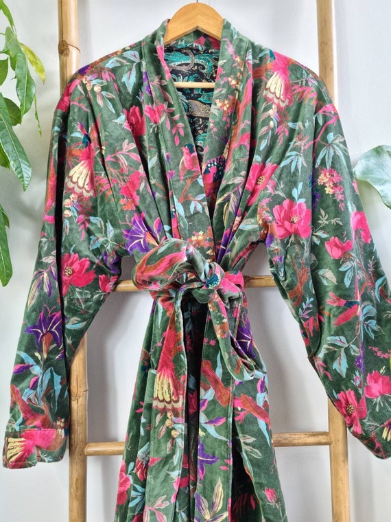 Winter Flowers Bath Robe Winter Flowers Bath Robe