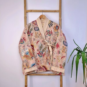 Kantha Reversible Short Length Spring Bolero Bohemian Melange Artist Front Tie Open Jacket | Quirky Beige Blue Red Japanese Oriental Art