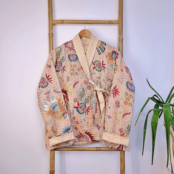 Kantha Réversible Courte Longueur Printemps Boléro Boho Melange Artist Front Tie Open Jacket | Art oriental japonais original beige bleu rouge