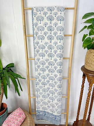 Copriletto In Cotone Puro Fatto A Mano Kantha, Stampa A Blocchi Blu Indaco, Reversibile, 220x270 Cm Per Letto King, Artigianato Indiano Tradizionale