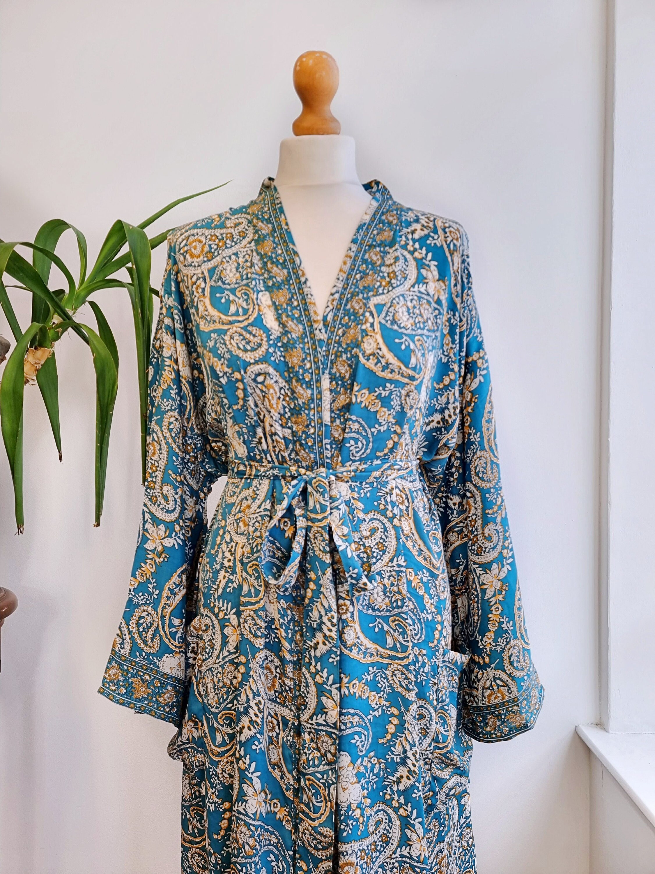 Sari Robe New Silky Sari Boho Kimono Regal House Robe Luxury Lounge Flowy Gown ...