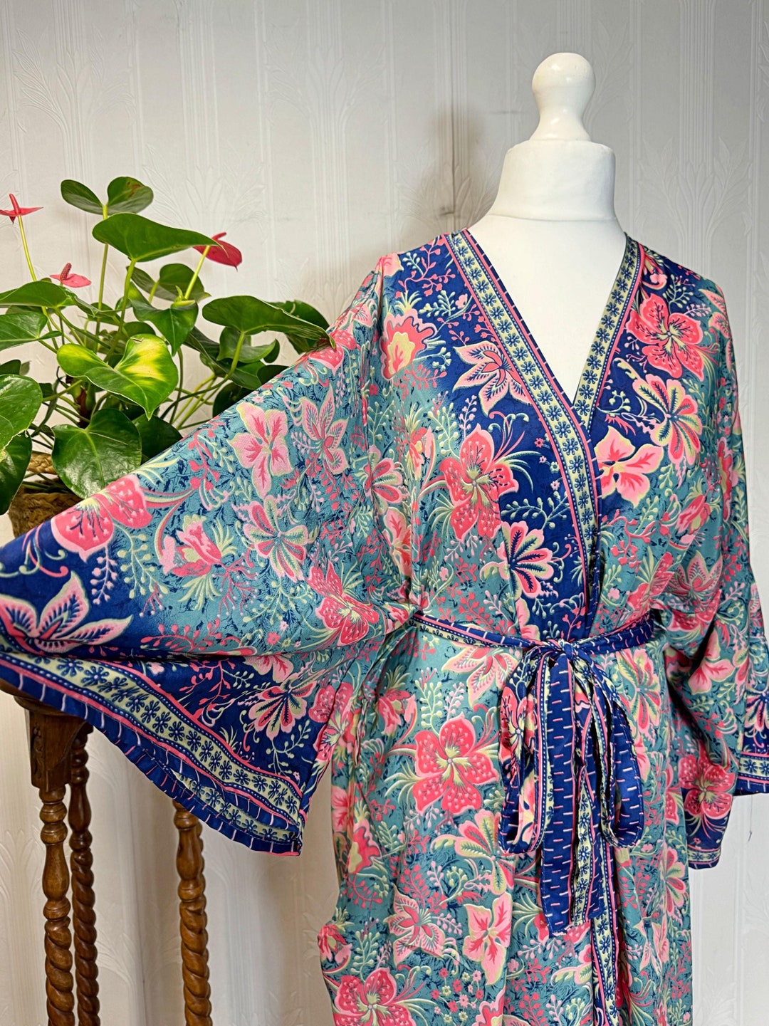 Flowly Robe New Silky Sari Boho Kimono Regal House Robe - Luxury Lounge Digital ...