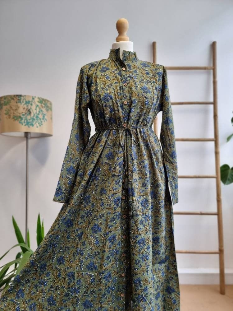 Pastel green hotsell floral dress