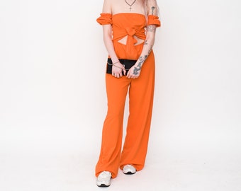 VINTAGE JUMPSUIT 90s, Y2K, 00s - Vintage Y2K iconic wide leg jumpsuit in orange