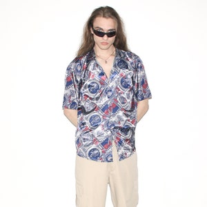 VINTAGE SHIRT - Vintage 90s abstract print shirt in multi color
