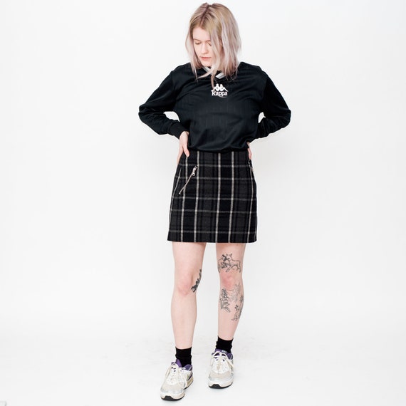 Black plaid skirt vintage sales