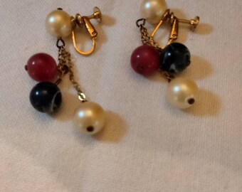 Vintage red, white and blue marble clip earrings.