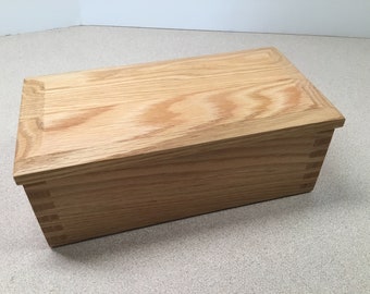 Red Oak lift lid box