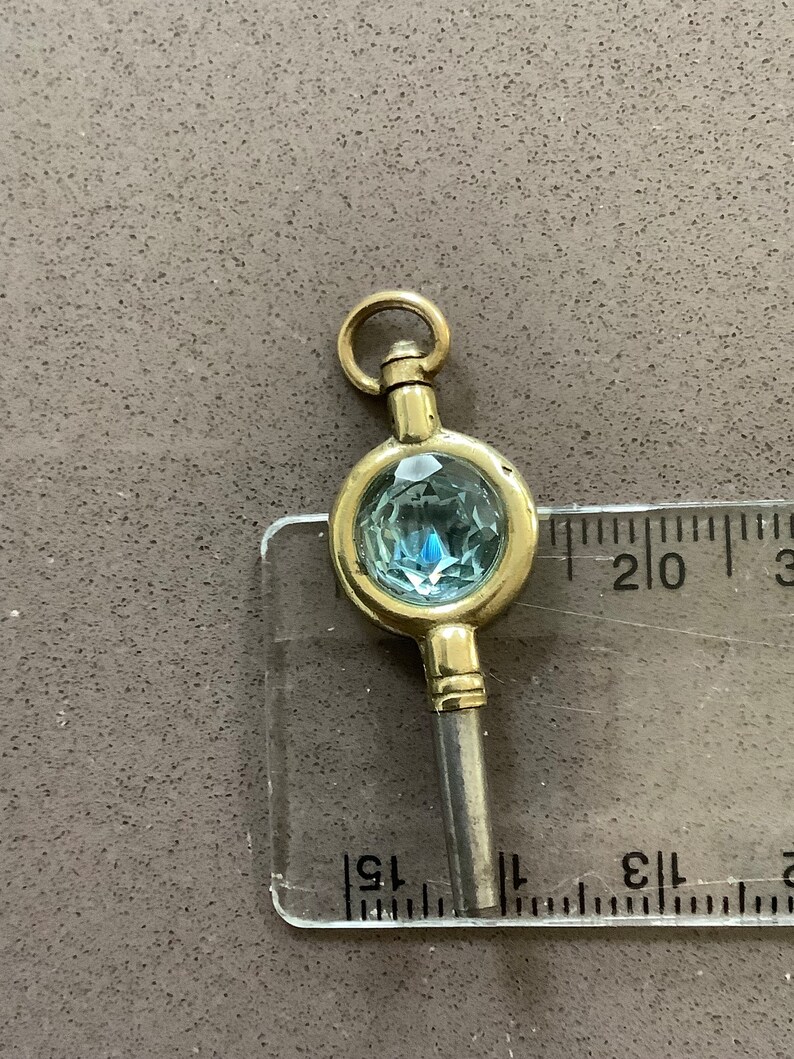 Antique Victorian Gold Tone Pocket Watch Key Winder With 9 Mm Natural