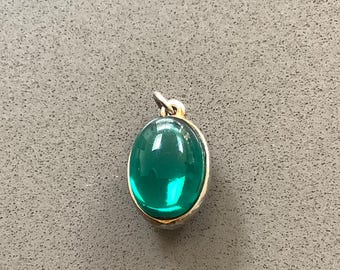 Gripoix style double sided green glass silver tone dainty oval egg pendant charm