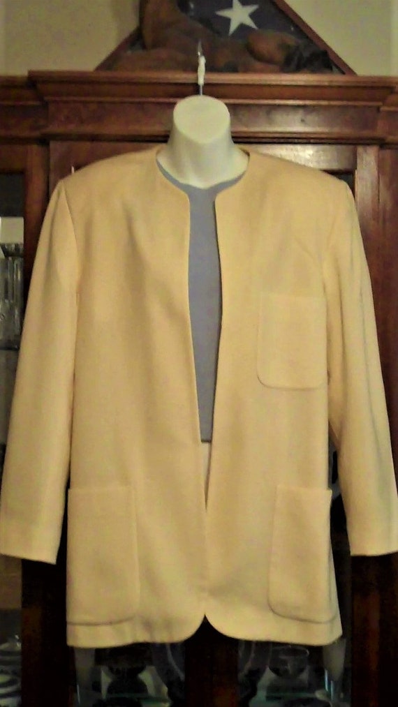 Vintage 1990s Ellen Tracey wool crepe jacket