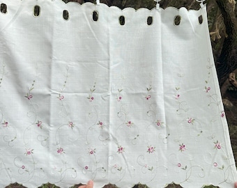 Kitchen Short Curtain, Farmhouse Embroidered Rose Curtain, Suitable as Embroidered Drapery for Cafe and Cabinets, Cotton Cloth Half Curtains
