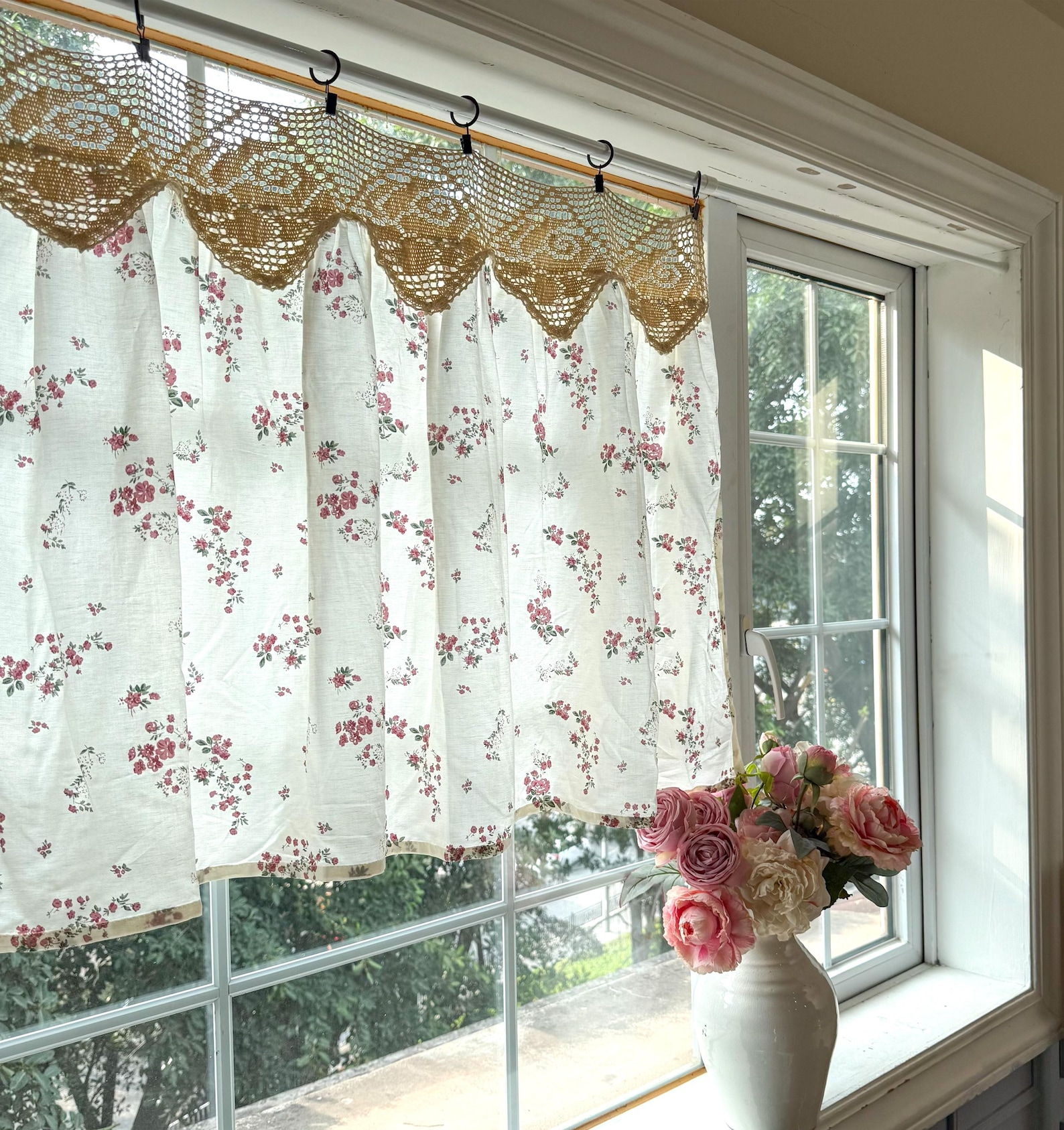 Weaving Hollow Floral Cafe Curtains, Romantic French Shabby Chic Short