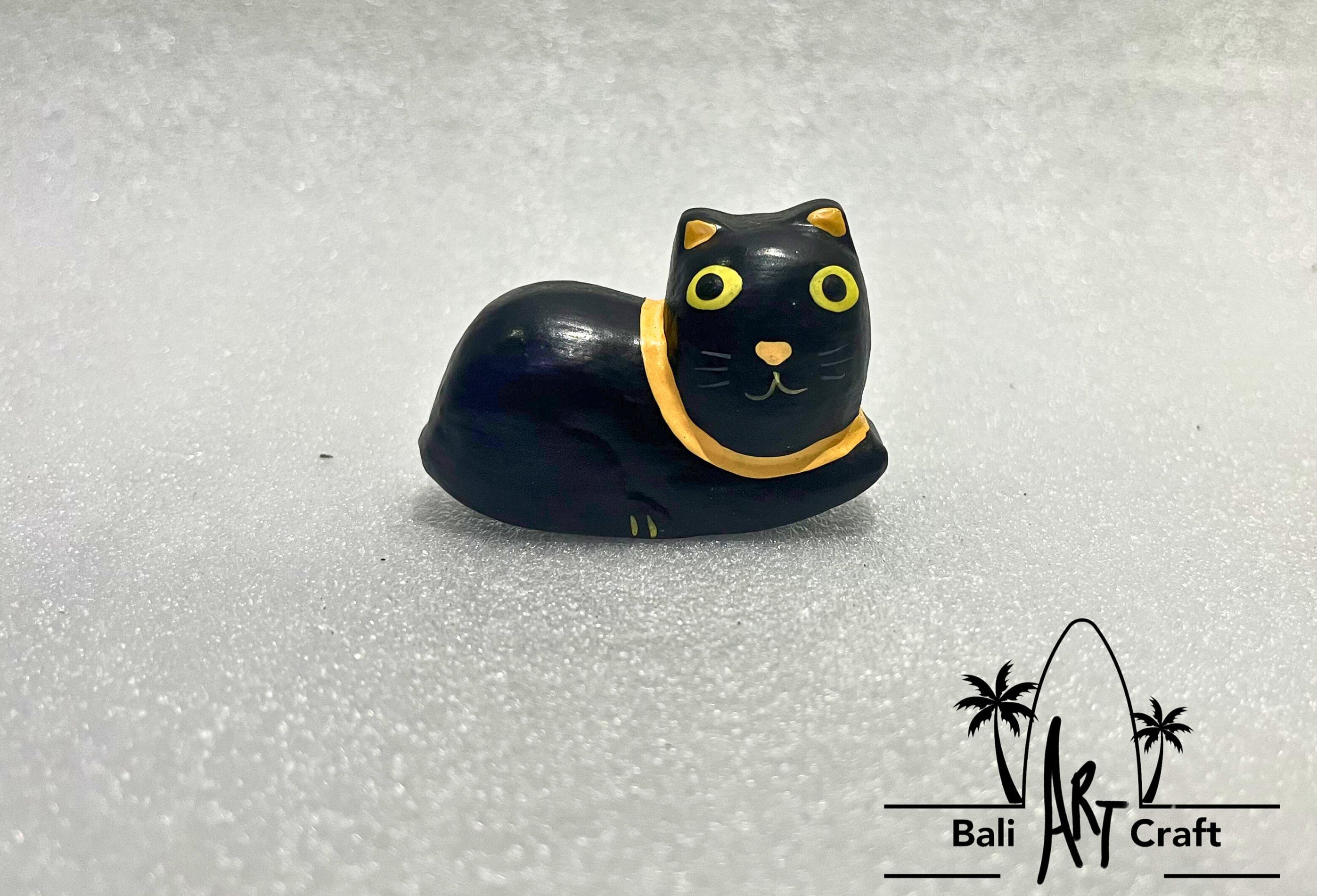 ミニチュア黒猫フィギュアシリーズ 木彫り - Etsy 日本