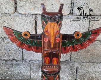 23 Inch Wood Totem Pole: Hand Carved Eagle, Home Decor - Etsy 日本