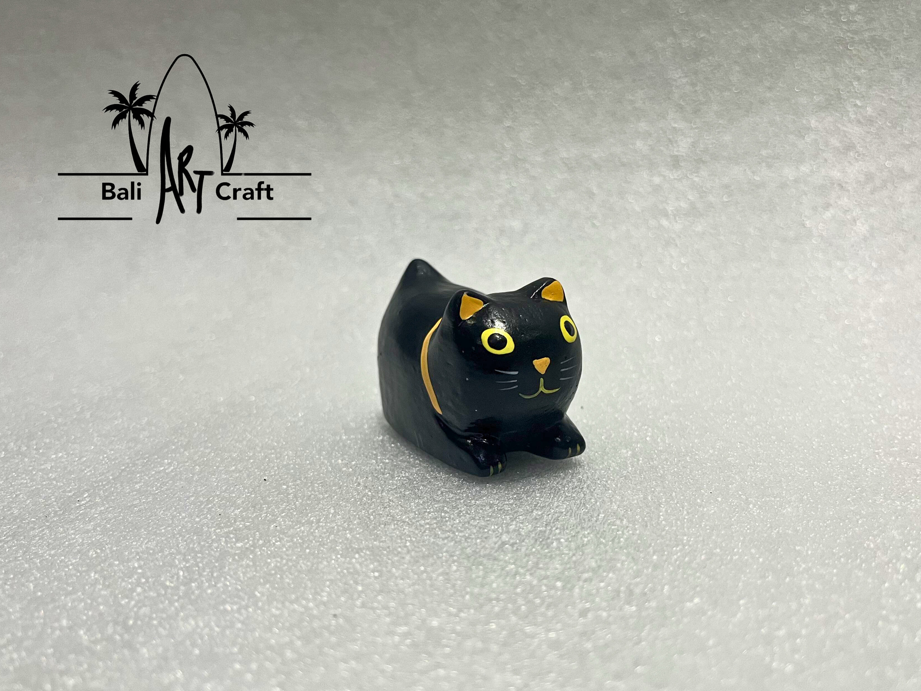 ミニチュア黒猫フィギュアシリーズ 木彫り - Etsy 日本
