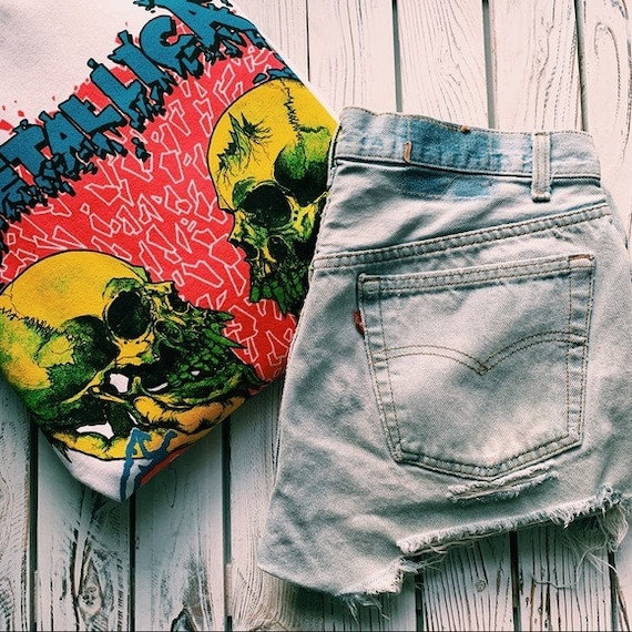 VINTAGE LEVI'S 501 Button Fly Denim Jean Shorts