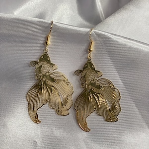 Fish Earrings/Koi Fish Earrings/Beautiful Gold Fish Earrings/Pink fish earrings/Light Weight Earrings/Valentines day/Green Colour