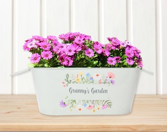 Personalised Birthday Planter, Gift for Birthday, Personalised Plant Pot, Grannys Garden Planter Box, Metal Planter, Gran Gift, Granny, Nan