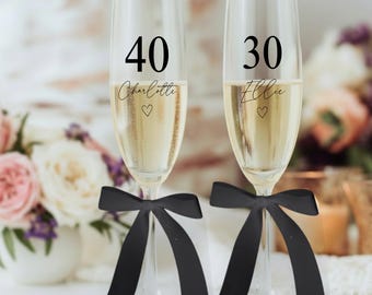Personalised Champagne Flutes for 40th Birthday, Milestone Birthday Gift,  30th Birthday Glass, 21st, 30th, 40th, 50th Birthday Champagne
