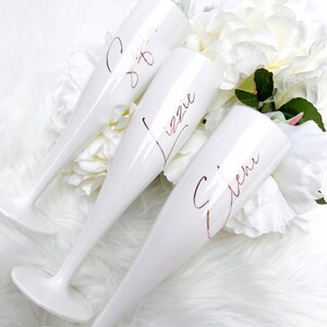 Flûtes à champagne personnalisées pour mariage : verres à prosecco blancs image 3