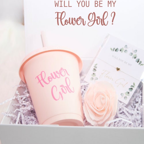 Boîte à propositions personnalisée pour demoiselle d'honneur : gobelet, bracelet de souhaits et fausse rose