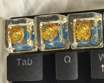 Real 24k Gold Leaf Artisan Keycap! Perfect gift for who want luxury keycap, golden, rich style. Resin Handmade Keycap for Cherry MX