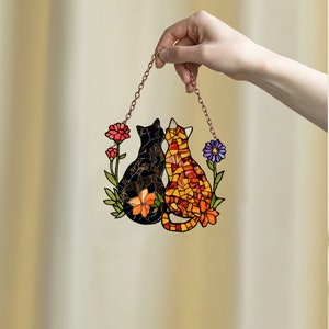 Personalisierter Sonnenfänger Katze, Acryl-Sonnenfänger, Mohnblumen Wandfenster hängende Kunstdekoration, Katzen-Wohnkultur, Geschenk für Mama, Katzenliebhaber