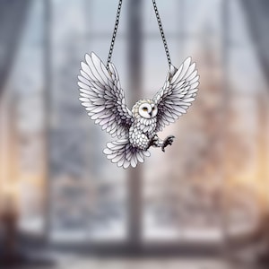 Owl On Snow window hanging, Owl Bird Acrylic Wall Window Hanging Art Decoration, Christmas Ornament, Gift, Bird lovers, Housewarming gift