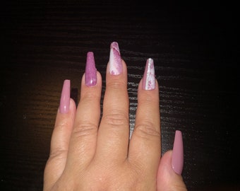 Pink Press on Nails| White Press On Nails| Pink and White Press on Nails|  Pink Nails| White Nails| Pink and White Nails