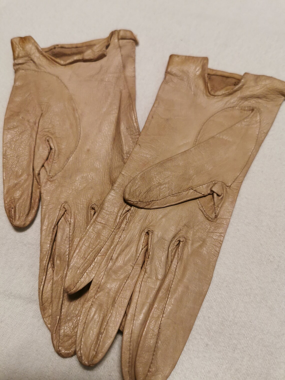 Vintage Tan Coloured Leather Gloves With Beautifully Detailing Etsy