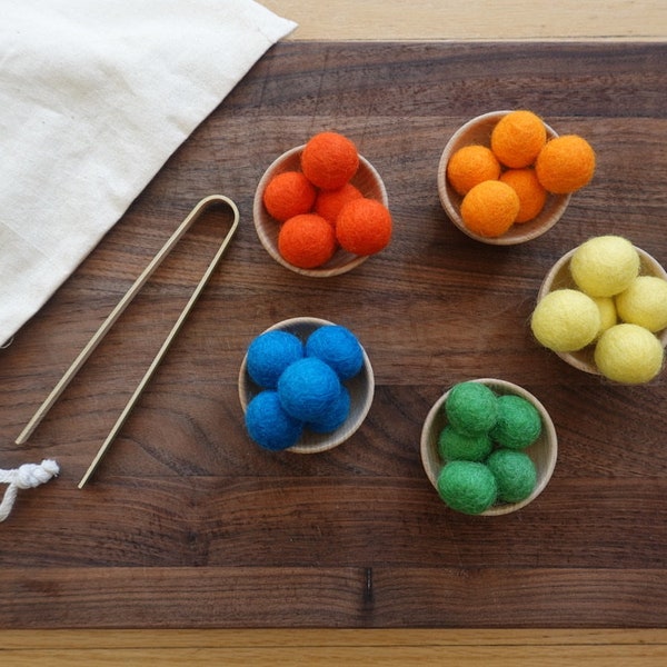 Montessori Waldorf Toy: Rainbow Felt Ball and Wooden Bowl Transfer for Toddlers | Wooden Bowls, Felt Balls, Tong | Montessori Play