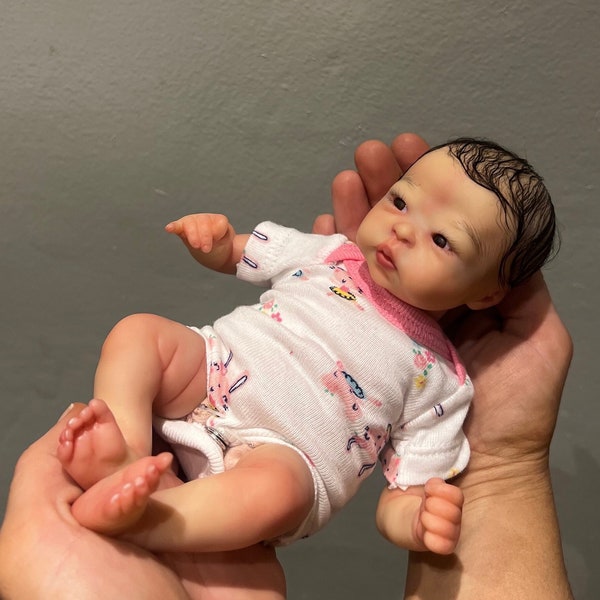 Reborn mini doll “Lily loo”