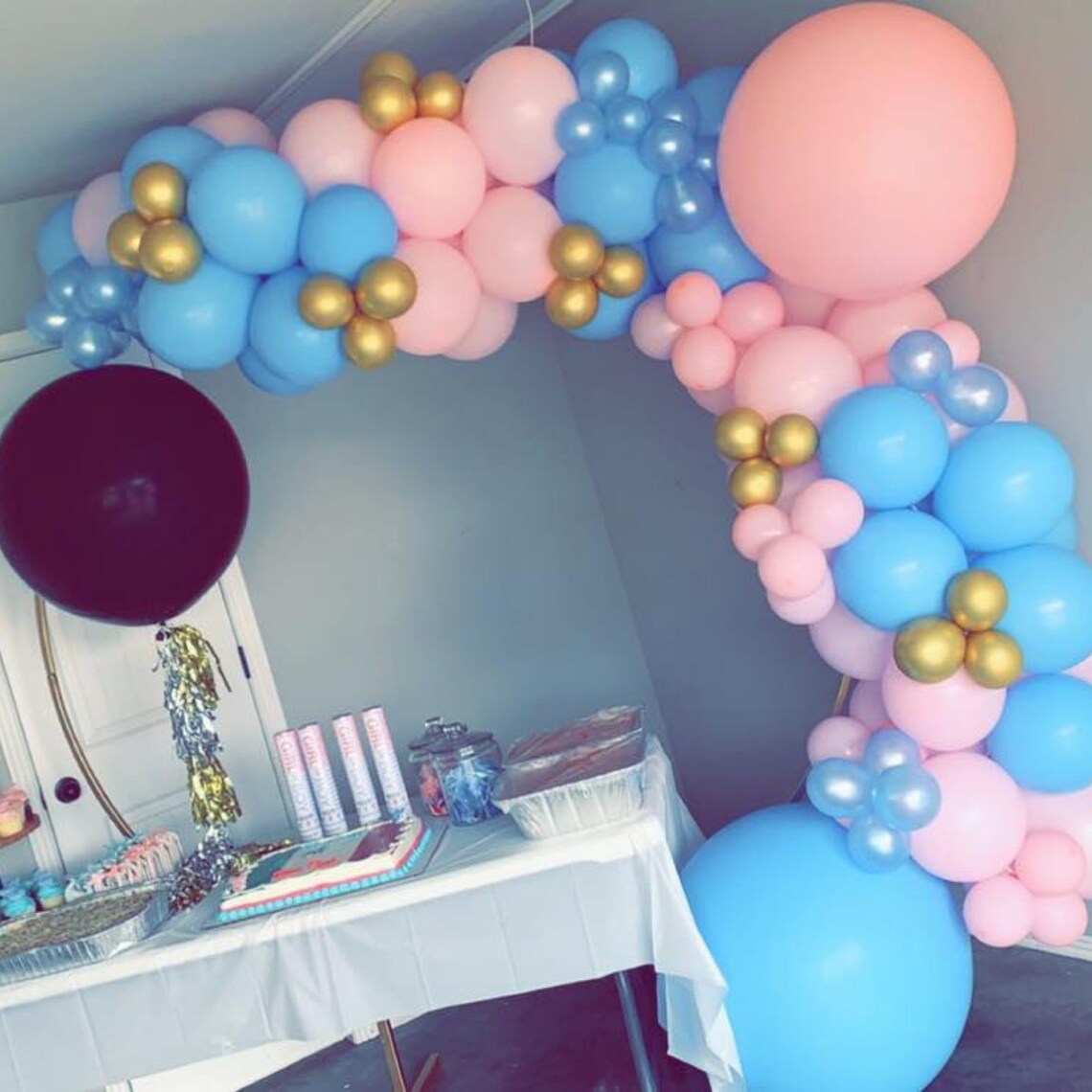 Gender Reveal Boy or Girl Pink And Blue Balloon Arch Garland | Etsy