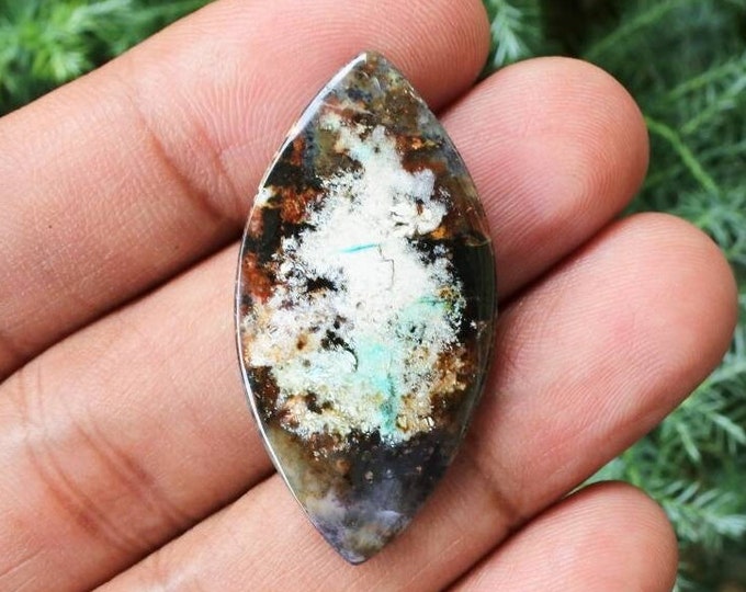 Multicolor Opalized wood