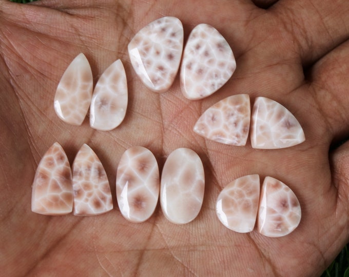 Thomsonite, Java Pink Larimar