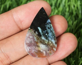 Multicolor Opalized wood