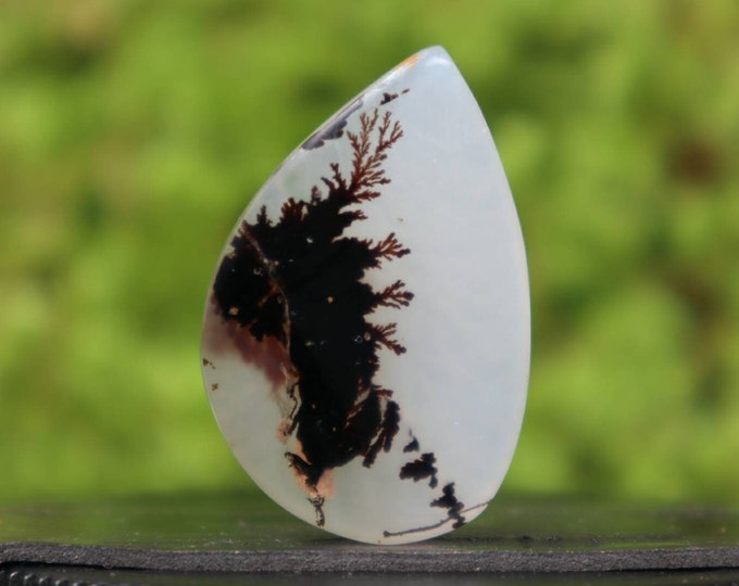 Dendritic agate,Agate rock,Malachite Gemstone,Mohs scales of mineral hardness,Agate crystal meaning,Larima gemstone,Flower agate,Tree agate