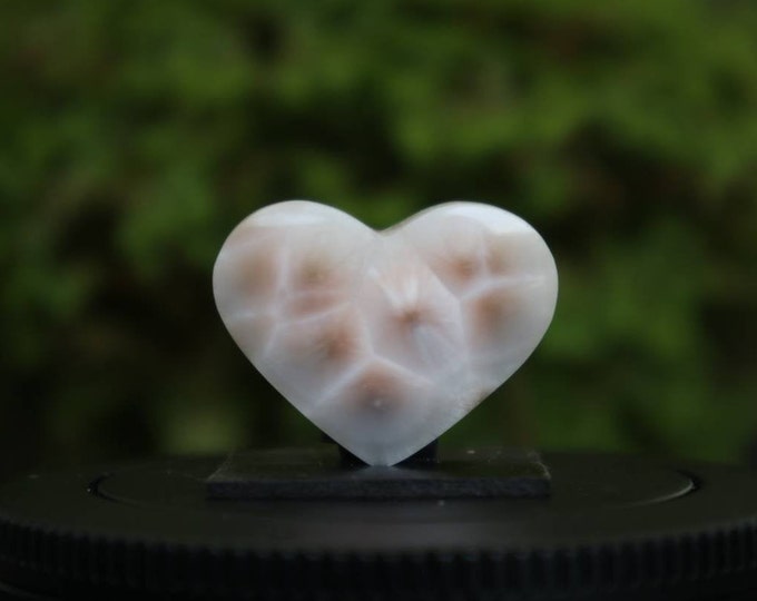 Thomsonite Heart