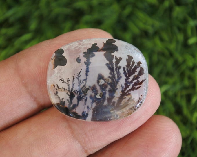 Dendritic Agate Cabochon: 27mm Pendant Making Stone (7.5g)