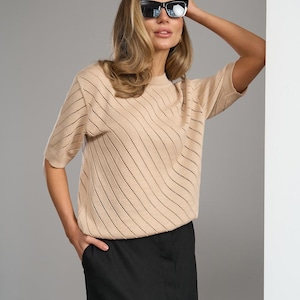 Elegant Cotton Knit Top for Women, Soft Sustainable Sweater, Minimalist Style Pullover – Breathable Summer Capsule