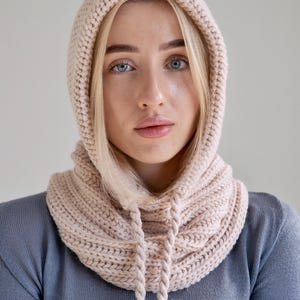 ニットモヘアフード付きスカーフ、暖かいウール混カウル、ドローストリングスヌードヘッドウェア
