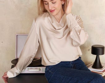 Tシャツ・カットソー PLAIN Beige Long Sleeves Blouse in Silk Woman il_340x270.6797325925_auno.jpg